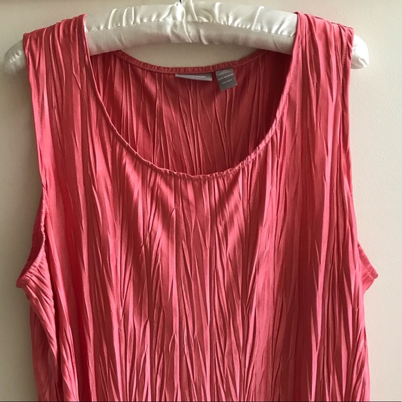 Chico's Tops - Chico’s crinkle tank